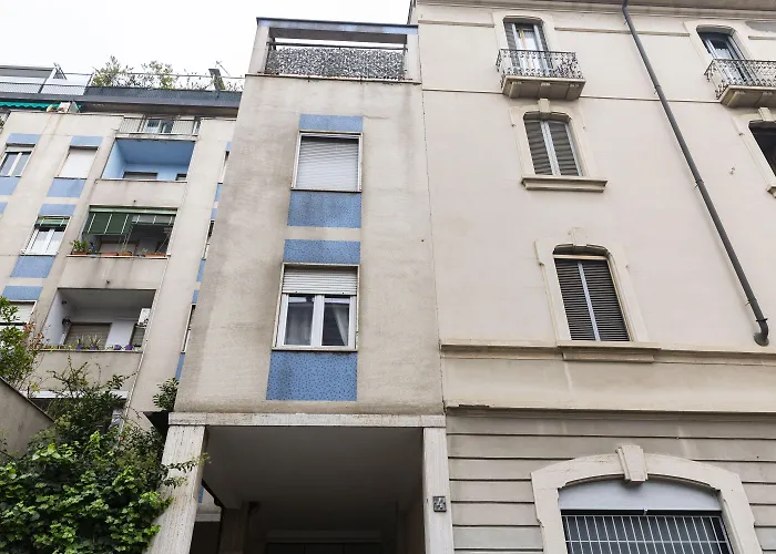 Albero Azzurro Mediolan